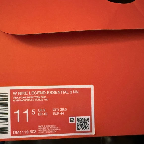 Nike Women's Legend Essential 3, Size 11.5 in Pink - Picture 5 of 6